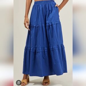 Sugarlips Isabel Ruffle Maxi Skirt Elastic Waistband  Size XL  NwT.